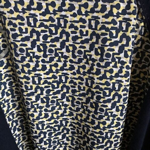 CATO Women’s SZ 14/16 navy blue open front cardigan sweater back is a print - Picture 4 of 4